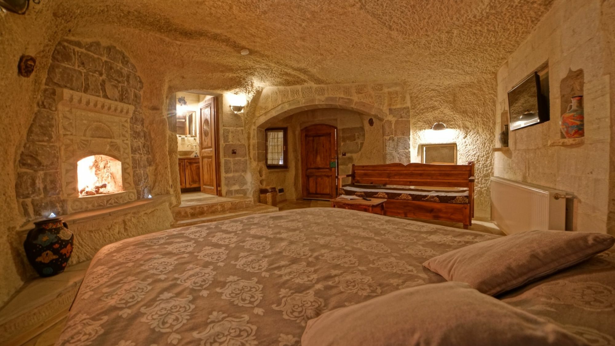 Charming Cave Hotel Göreme Exterior foto